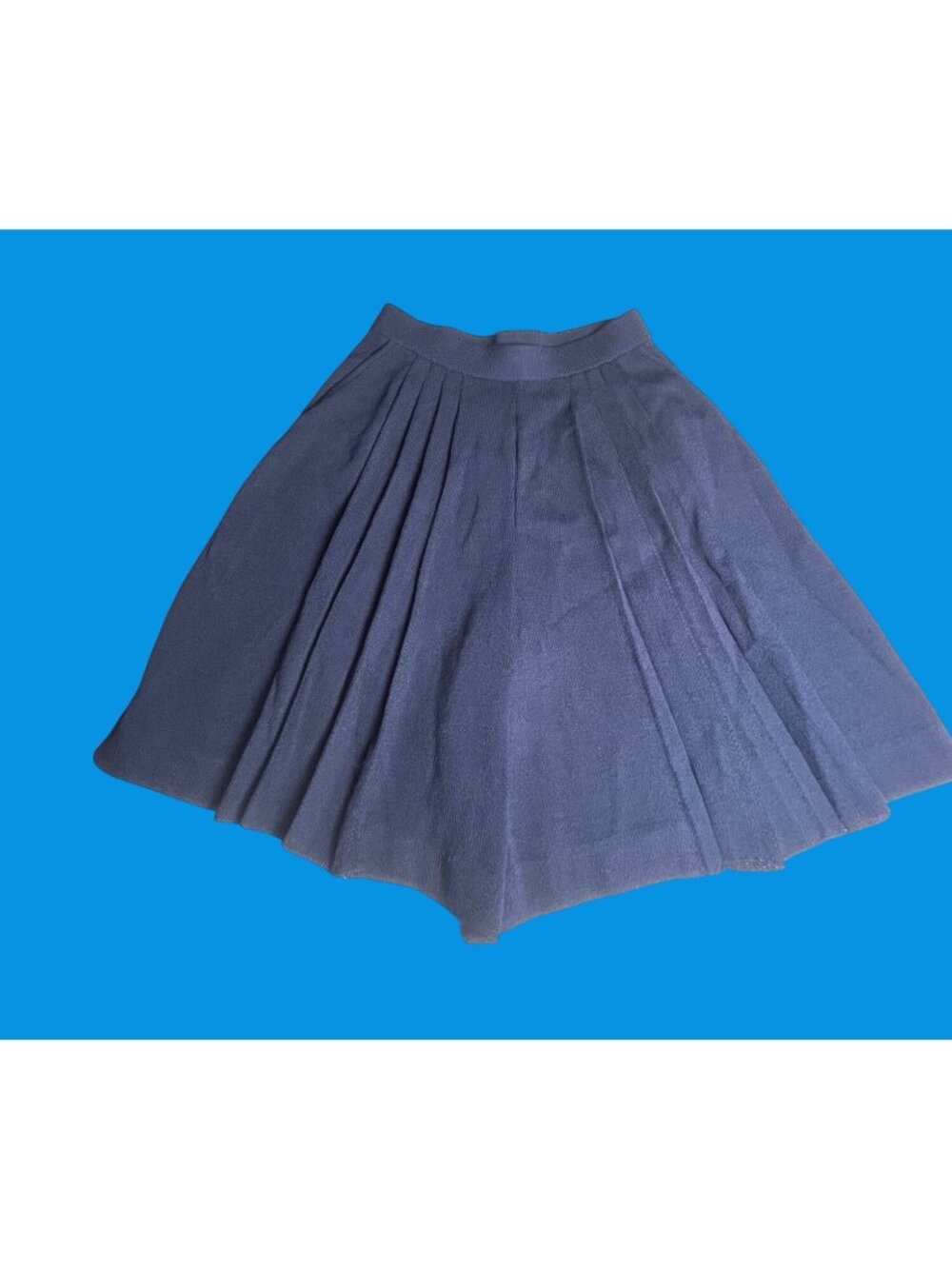 St. John Basics 2 Santana Knit Pleated High-Waist Walking Shorts Skort Navy VTG